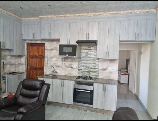 1 BEDROOM PROPERTY TO RENT IN FLORIDA